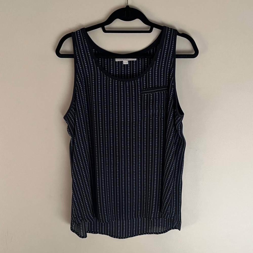Loft Black/Light Blue Top